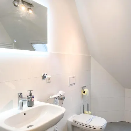Parkliebe 7 * Wustrow (Fischland)